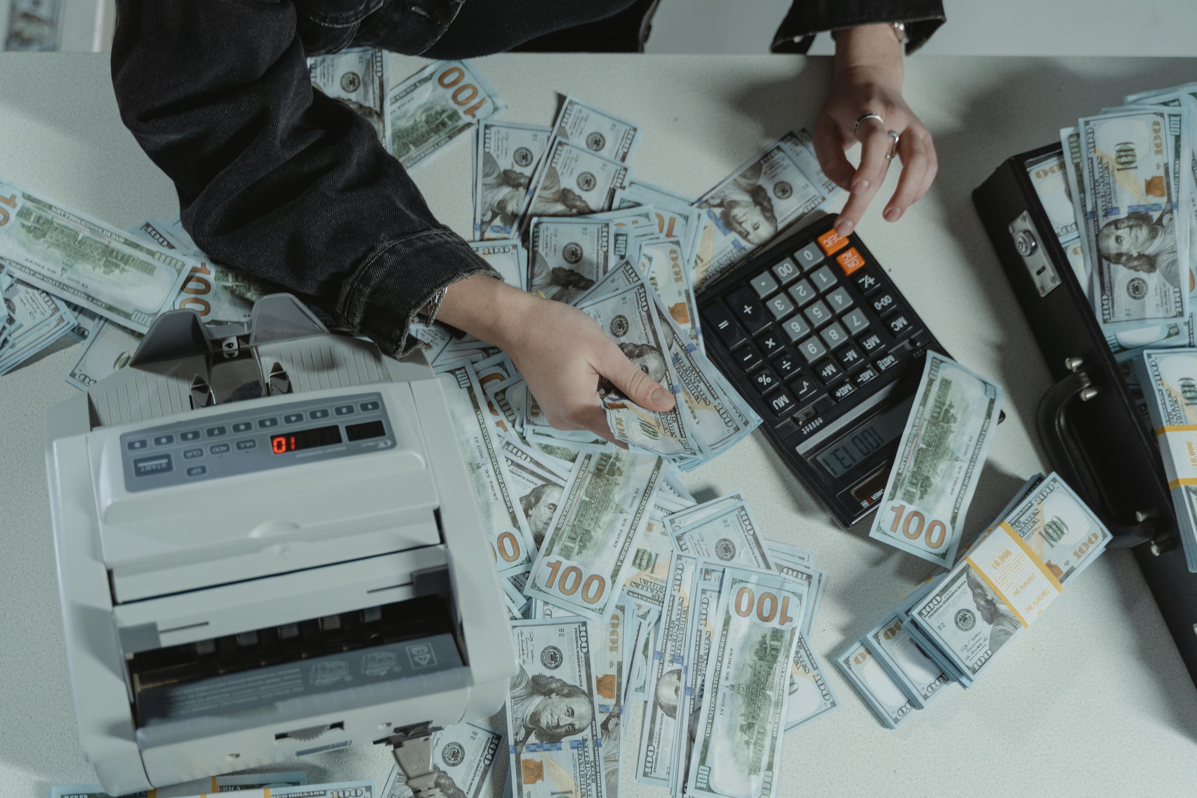 Is your raise actually keeping up with prices in 2026? What the wage data says
