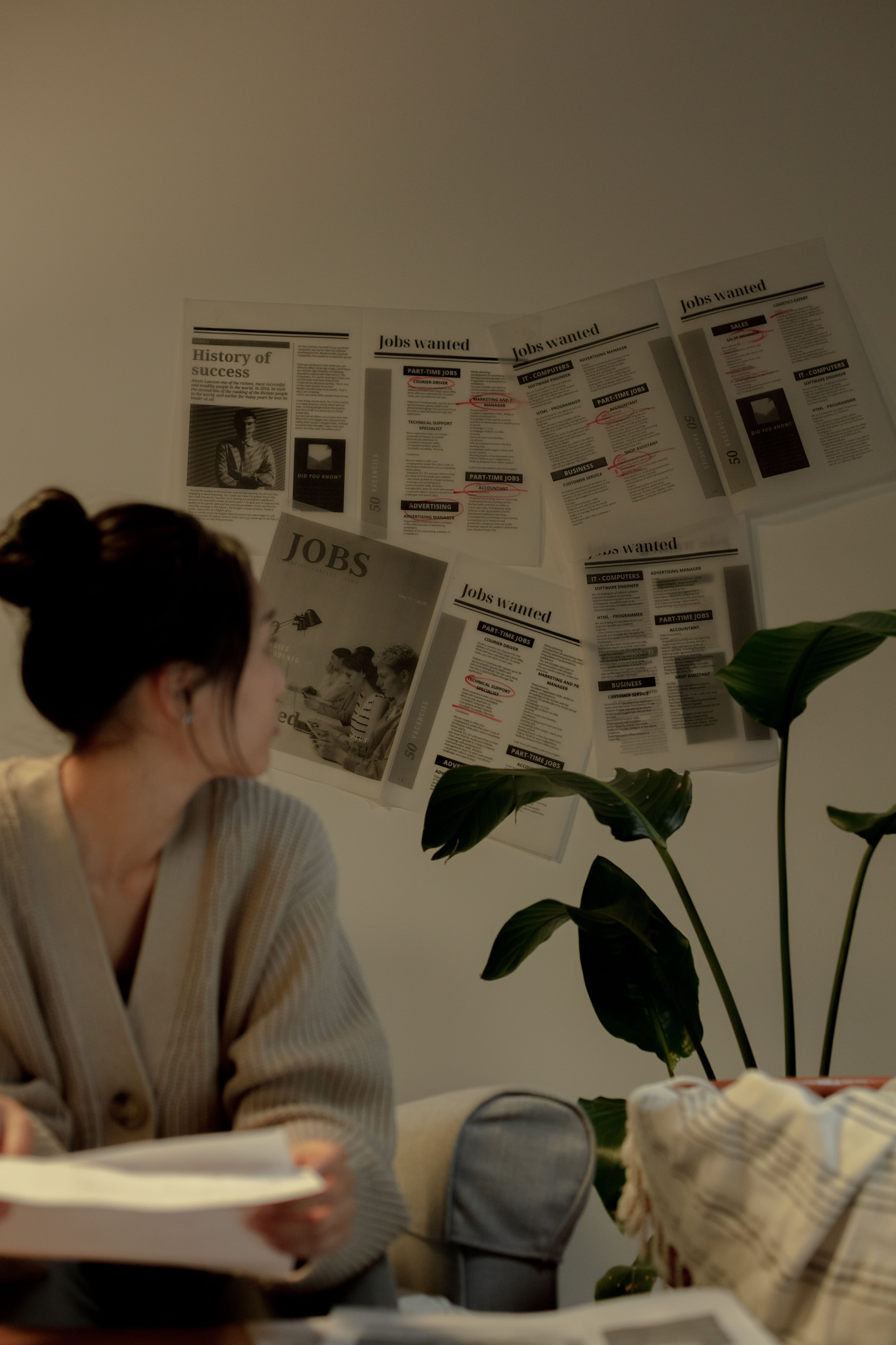 Ghost jobs, honestly: how many postings are real, and how to spot the ones that are not